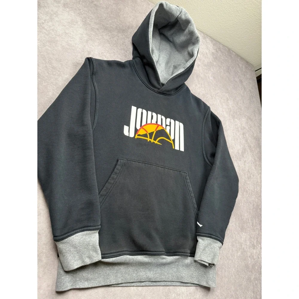 Jordan Brand Mens Small Black Gray Graphic Fleece Pullover Hoodie Jumpman Logo